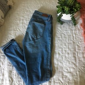 ☆ Abercrombie jeans ☆